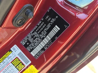 2016 Toyota Sienna SE 8-Passenger 119.3" WB - miniatura 16