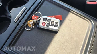 2016 Toyota Sienna SE 8-Passenger 119.3" WB - miniatura 19