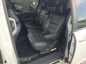 2016 Toyota Sienna SE 8-Passenger 119.3" WB - miniatura 13