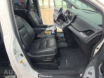 2016 Toyota Sienna SE 8-Passenger 119.3" WB - miniatura 19