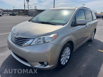 2016 Toyota Sienna XLE 7-Passenger 119.3" WB - samochód z USA z aukcji Manheim, oferta Kup Teraz w AUTOMAX