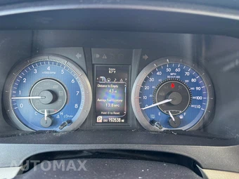 2016 Toyota Sienna XLE 7-Passenger 119.3" WB - miniatura 20