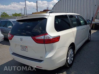 2016 Toyota Sienna XLE 7-Passenger 119.3" WB - miniatura 5