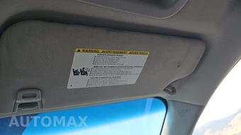 2016 Toyota Sienna XLE 8-Passenger 119.3" WB - miniatura 23