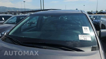 2016 Toyota Sienna XLE 8-Passenger 119.3" WB - miniatura 39