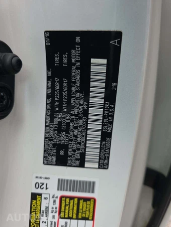 2016 Toyota Sienna XLE 8-Passenger 119.3" WB - miniatura 5