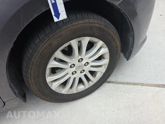 2016 Toyota Sienna XLE 8-Passenger 119.3" WB - miniatura 20