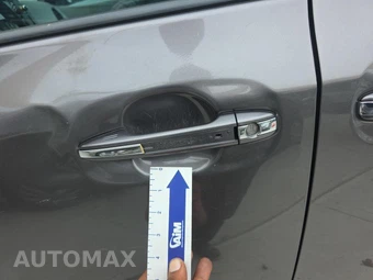 2016 Toyota Sienna XLE 8-Passenger 119.3" WB - miniatura 43