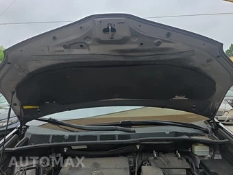 2016 Toyota Sienna XLE 8-Passenger 119.3" WB - miniatura 44