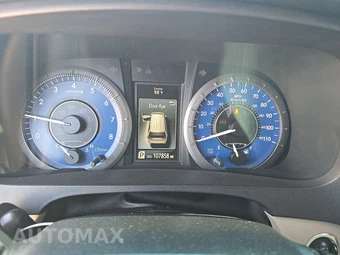2016 Toyota Sienna XLE 8-Passenger 119.3" WB - miniatura 12