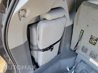 2016 Toyota Sienna XLE Premium 8-Passenger 119.3" WB - miniatura 22