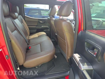 2016 Toyota Tacoma Limited Crew Cab Medium Bed - miniatura 16