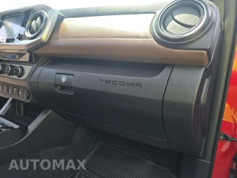 2016 Toyota Tacoma Limited Crew Cab Medium Bed - miniatura 19
