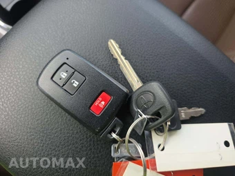 2016 Toyota Tacoma Limited Crew Cab Medium Bed - miniatura 8
