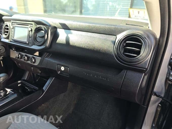 2016 Toyota Tacoma SR Crew Cab Medium Bed - miniatura 19