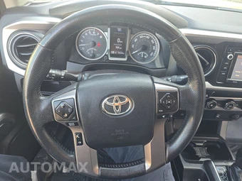 2016 Toyota Tacoma SR5 Crew Cab Long Bed - miniatura 10