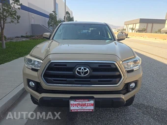 2016 Toyota Tacoma SR5 Crew Cab Long Bed - miniatura 2
