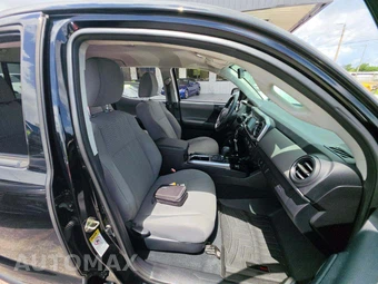 2016 Toyota Tacoma SR5 Crew Cab Medium Bed - miniatura 18
