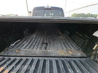 2016 Toyota Tacoma SR5 Crew Cab Medium Bed - miniatura 17