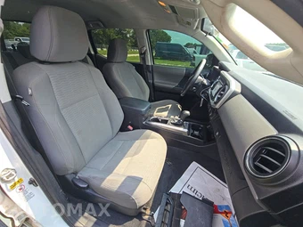 2016 Toyota Tacoma SR5 Crew Cab Medium Bed - miniatura 8
