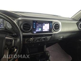 2016 Toyota Tacoma SR5 Crew Cab Medium Bed - miniatura 11