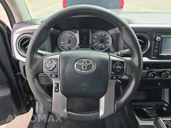 2016 Toyota Tacoma SR5 Crew Cab Medium Bed - miniatura 10