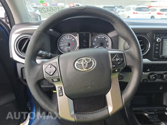 2016 Toyota Tacoma SR5 Crew Cab Medium Bed - miniatura 10