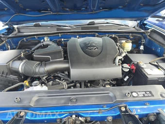 2016 Toyota Tacoma SR5 Crew Cab Medium Bed - miniatura 15