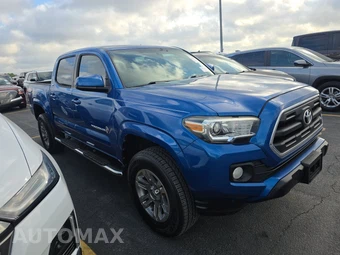 2016 Toyota Tacoma SR5 Crew Cab Medium Bed - miniatura 3