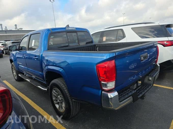 2016 Toyota Tacoma SR5 Crew Cab Medium Bed - miniatura 6