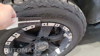2016 Toyota Tacoma SR5 Crew Cab Medium Bed - miniatura 25