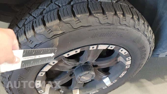 2016 Toyota Tacoma SR5 Crew Cab Medium Bed - miniatura 40