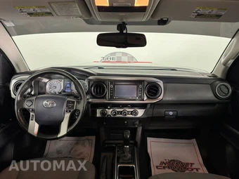 2016 Toyota Tacoma SR5 Crew Cab Medium Bed - miniatura 11