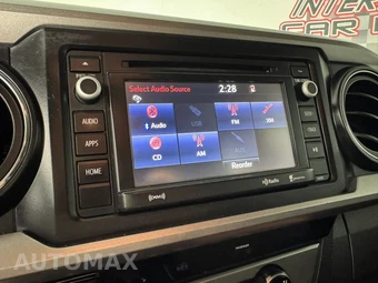 2016 Toyota Tacoma SR5 Crew Cab Medium Bed - miniatura 18