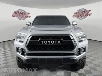 2016 Toyota Tacoma SR5 Crew Cab Medium Bed - miniatura 2