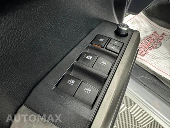 2016 Toyota Tacoma SR5 Crew Cab Medium Bed - miniatura 34