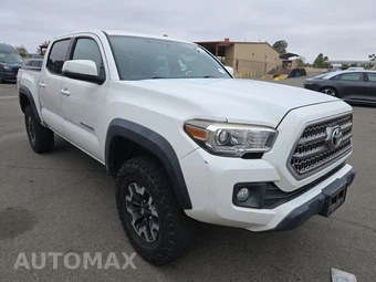 2016 Toyota Tacoma TRD Off-Road Crew Cab Medium Bed - miniatura 3