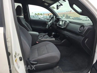 2016 Toyota Tacoma TRD Off-Road Crew Cab Medium Bed - miniatura 8