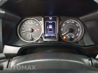 2016 Toyota Tacoma TRD Off-Road Crew Cab Medium Bed - miniatura 6