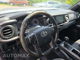 2016 Toyota Tacoma TRD Off-Road Crew Cab Medium Bed - miniatura 19