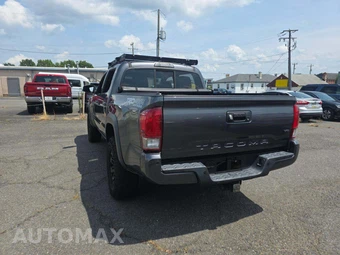2016 Toyota Tacoma TRD Off-Road Crew Cab Medium Bed - miniatura 2