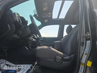 2016 Toyota Tacoma TRD Off-Road Crew Cab Medium Bed - miniatura 6
