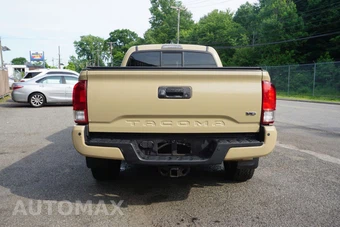 2016 Toyota Tacoma TRD Sport Crew Cab Long Bed - miniatura 6
