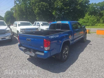 2016 Toyota Tacoma TRD Sport Crew Cab Long Bed - miniatura 3