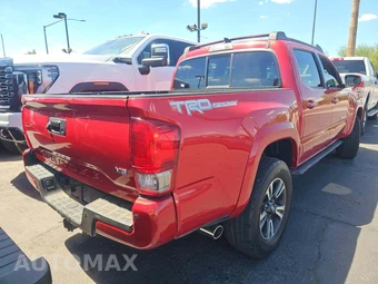 2016 Toyota Tacoma TRD Sport Crew Cab Medium Bed - miniatura 3