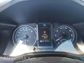 2016 Toyota Tacoma TRD Sport Crew Cab Medium Bed - miniatura 9