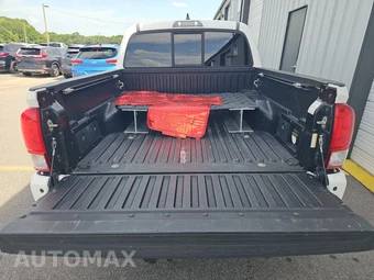 2016 Toyota Tacoma TRD Sport Crew Cab Medium Bed - miniatura 16