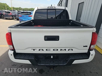 2016 Toyota Tacoma TRD Sport Crew Cab Medium Bed - miniatura 5