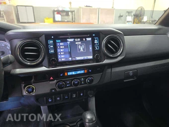2016 Toyota Tacoma TRD Sport Crew Cab Medium Bed - miniatura 10