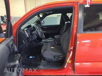 2016 Toyota Tacoma TRD Sport Crew Cab Medium Bed - miniatura 6